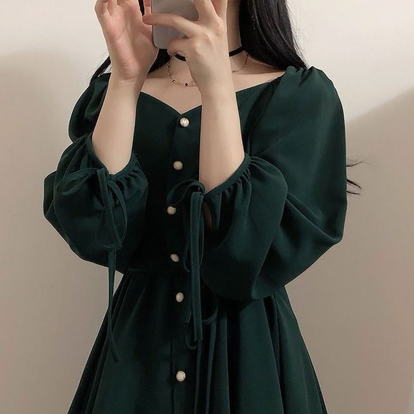 EFO - Long Sleeve Sweetheart Neckline Mini A-Line Dress in Dark Green - Picture 4 of 10